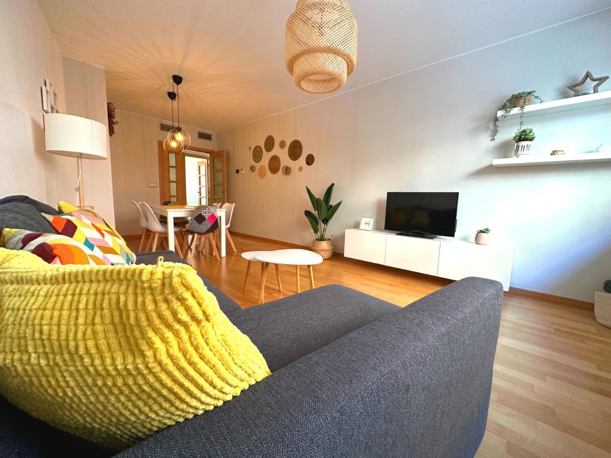 Apartamentos Dos Torres La Comarca - Jardín y parking privado gratis Zaragoza Exterior foto